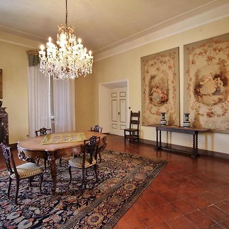 Castello Di Sovicille - Residenza D'Epoca Bed & Breakfast Dış mekan fotoğraf