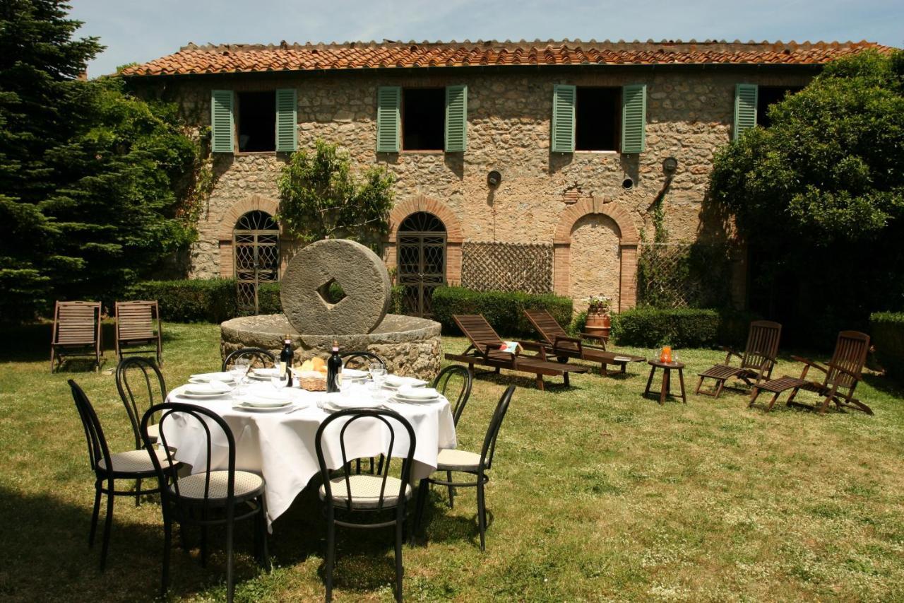 Castello Di Sovicille - Residenza D'Epoca Bed & Breakfast Dış mekan fotoğraf