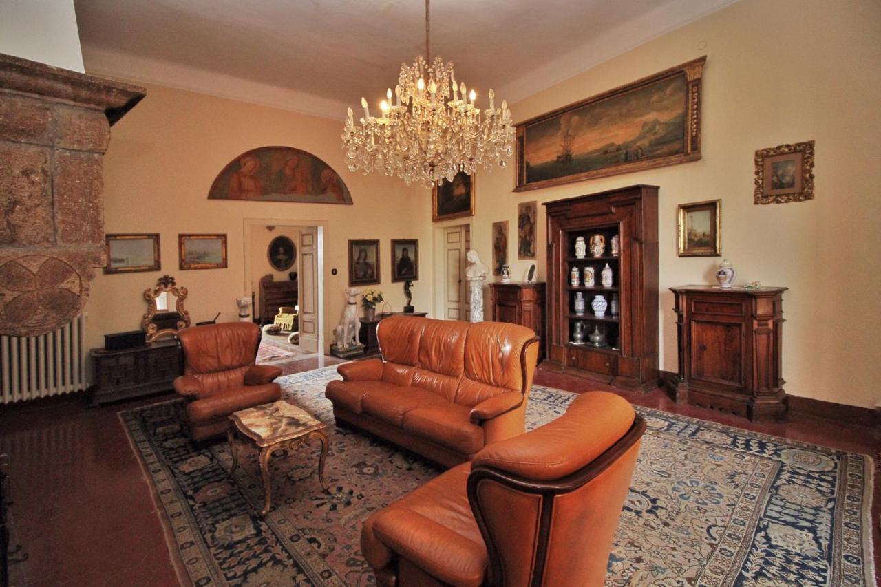 Castello Di Sovicille - Residenza D'Epoca Bed & Breakfast Dış mekan fotoğraf