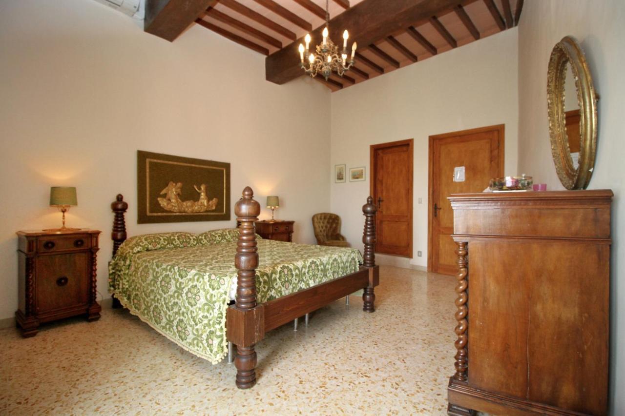 Castello Di Sovicille - Residenza D'Epoca Bed & Breakfast Dış mekan fotoğraf