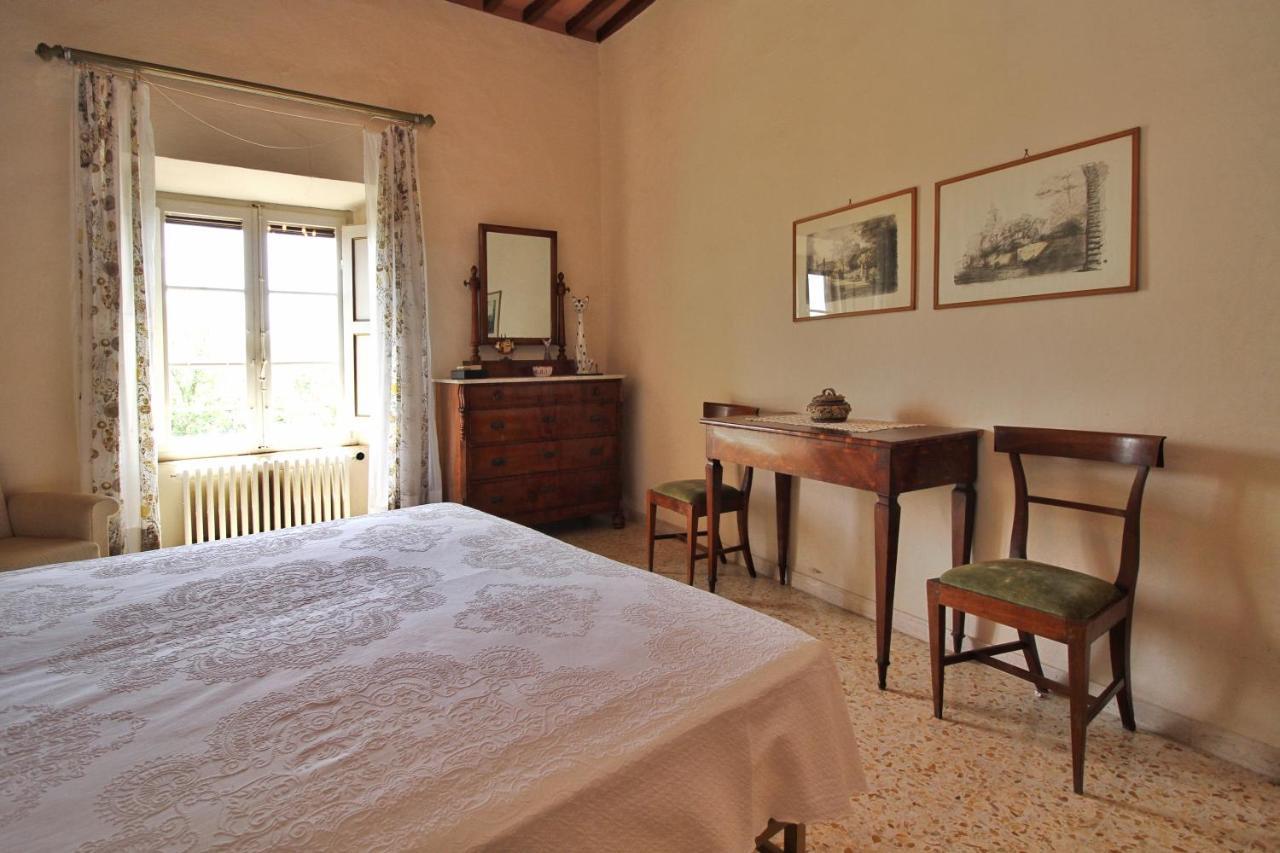Castello Di Sovicille - Residenza D'Epoca Bed & Breakfast Dış mekan fotoğraf
