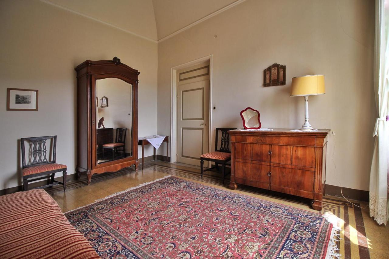 Castello Di Sovicille - Residenza D'Epoca Bed & Breakfast Dış mekan fotoğraf