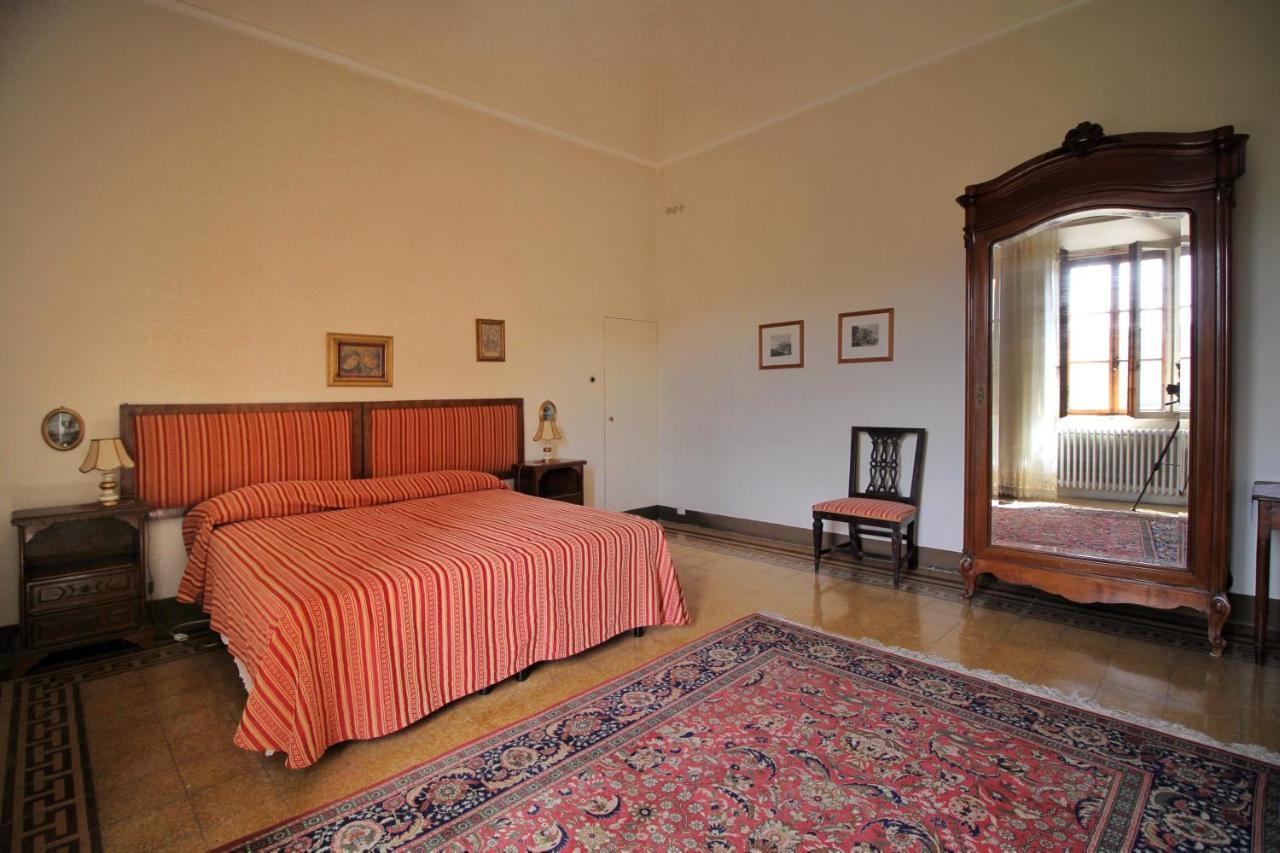 Castello Di Sovicille - Residenza D'Epoca Bed & Breakfast Dış mekan fotoğraf