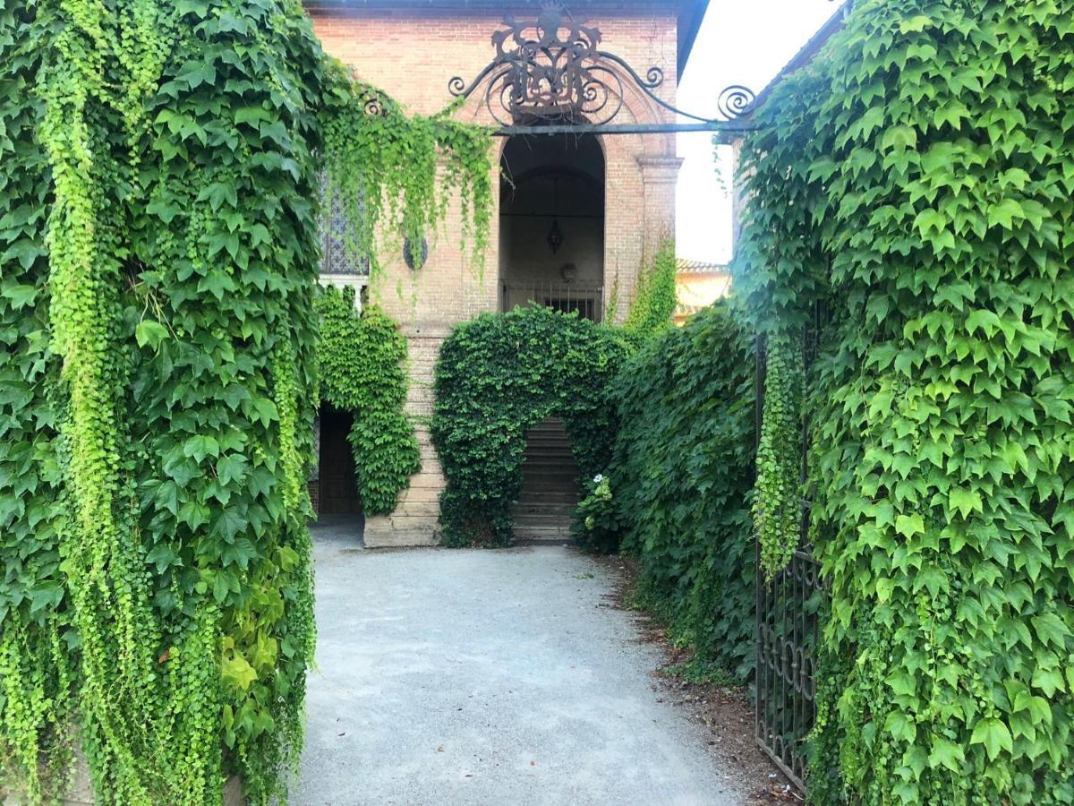 Castello Di Sovicille - Residenza D'Epoca Bed & Breakfast Dış mekan fotoğraf